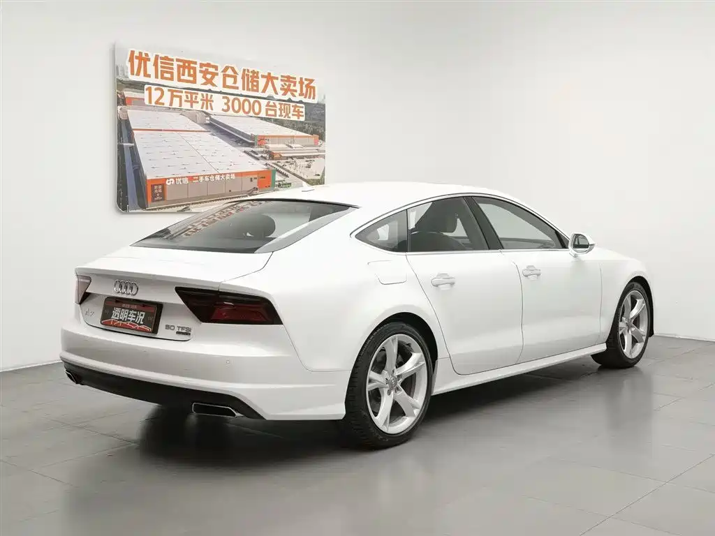 Фото 2 - Audi A7