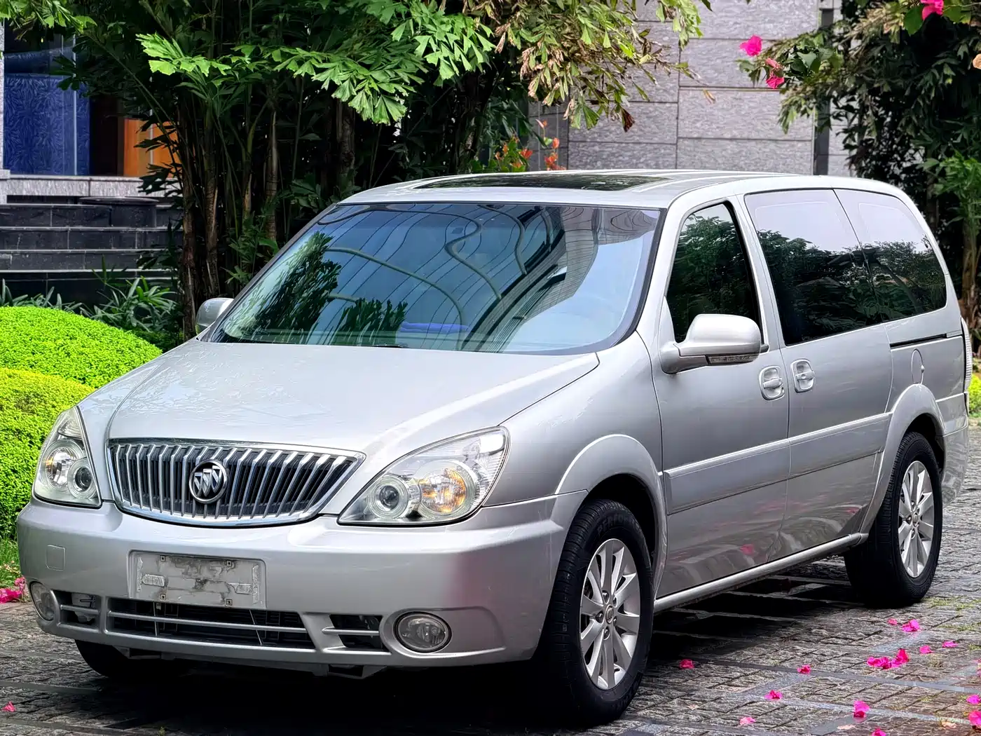 Buick GL8 2011 2.4L LT Luxury Business Executive