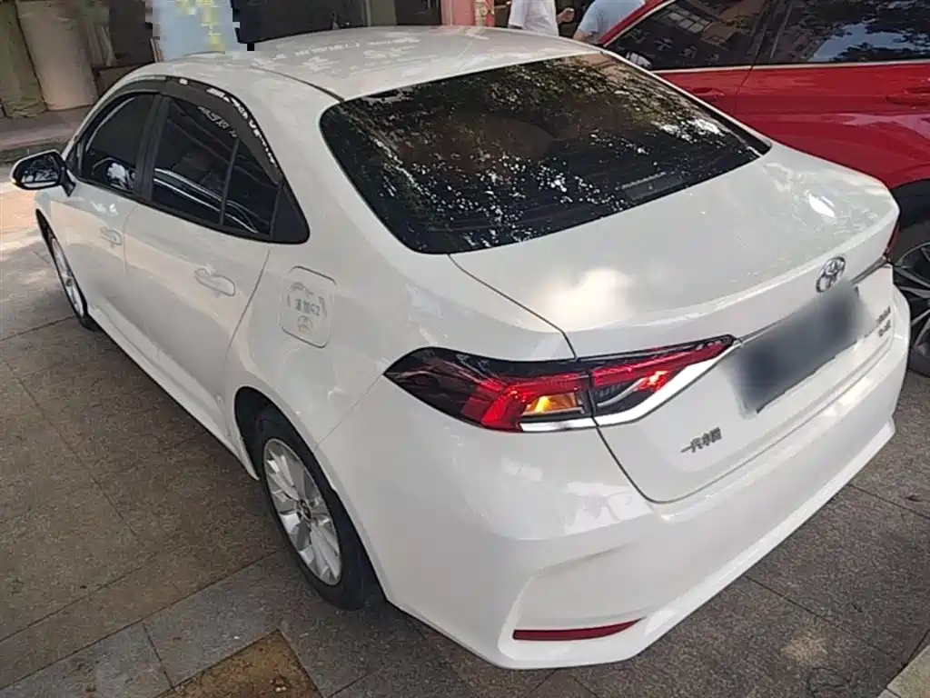 Toyota Corolla 2021 1.2T S-CVT Elite PLUS Edition фото 5