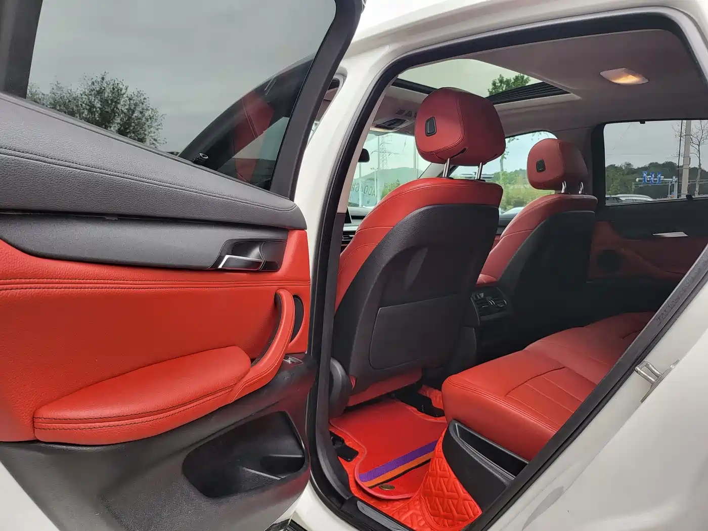 BMW X6 2015 xDrive35i Luxury Model фото 8