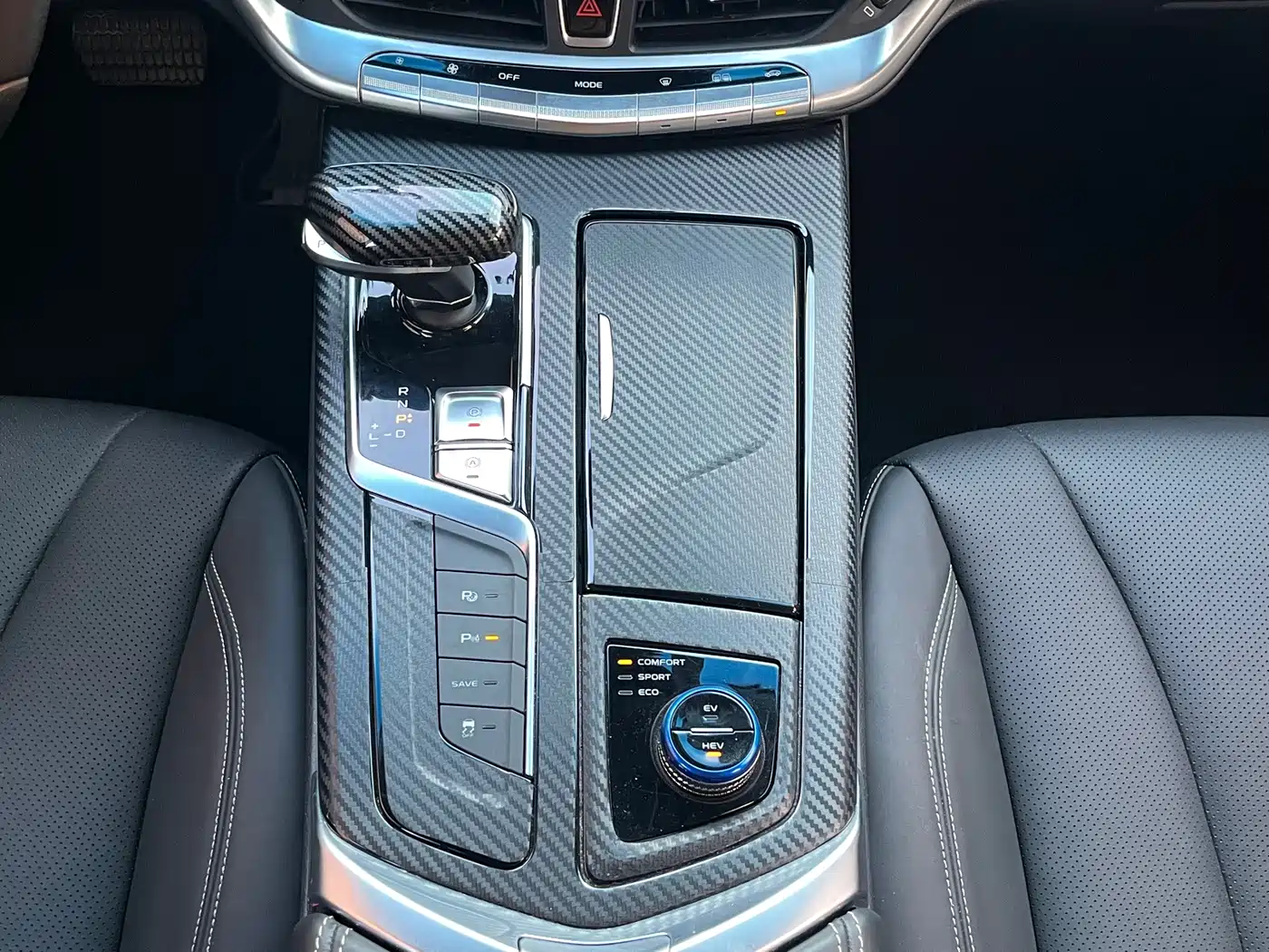 Geely Borui PHEV 2018 2018 1.5T PHEV Glory Edition