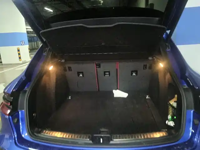 Porsche Macan 2017 Macan 2.0T — фото 5