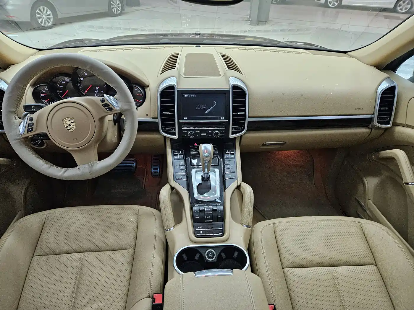 Porsche Cayenne 2014 Cayenne Platinum Edition 3.0T фото 3