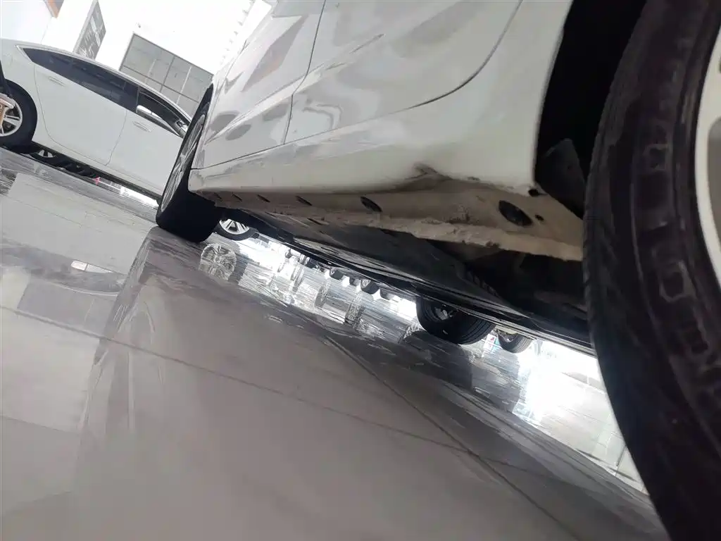 Hyundai Elantra 2016 Model 1.6L Automatic Smart Elite фото 22