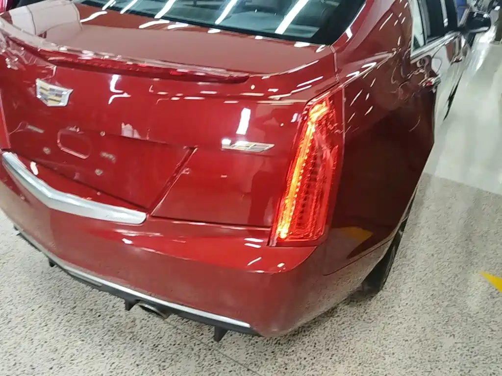 Photo 8 - Cadillac ATS-L