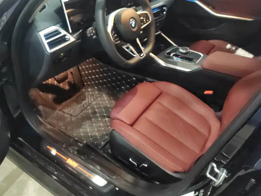 BMW i3 2025 eDrive 35 L фото 9
