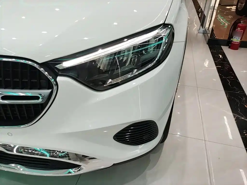 Mercedes-Benz GLC 2025 Model Year GLC 260 L 4MATIC Dynamic фото 24