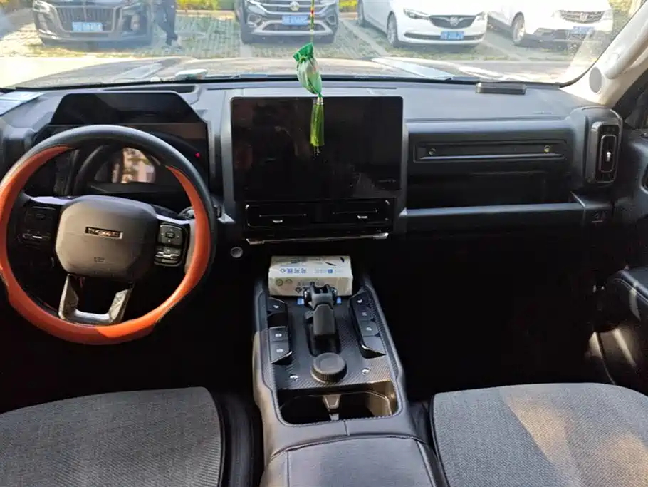 Haval Meng Long NEV 2024 Hi4 145 Cross-country Edition фото 12