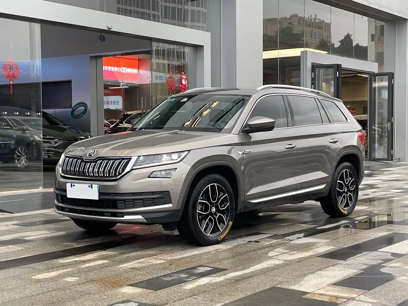 Škoda Kodiaq 2019 Facelift TSI330 7-Seater 2WD Luxury Premium Edition China V фото 22
