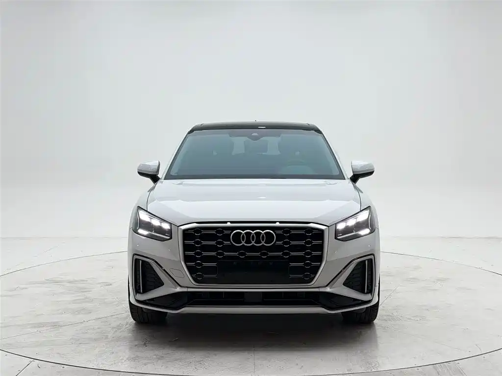Audi Q2L 2022 35 TFSI Progressive Dynamic фото 2