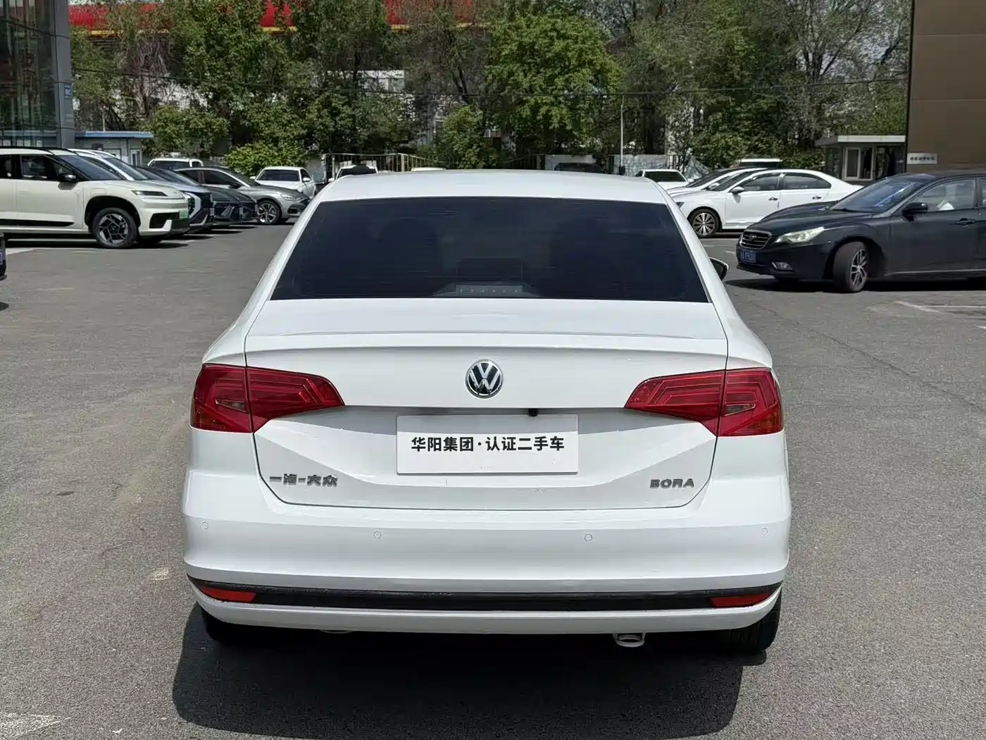 Volkswagen Bora 2019 1.5L Auto Fashion Model фото 6