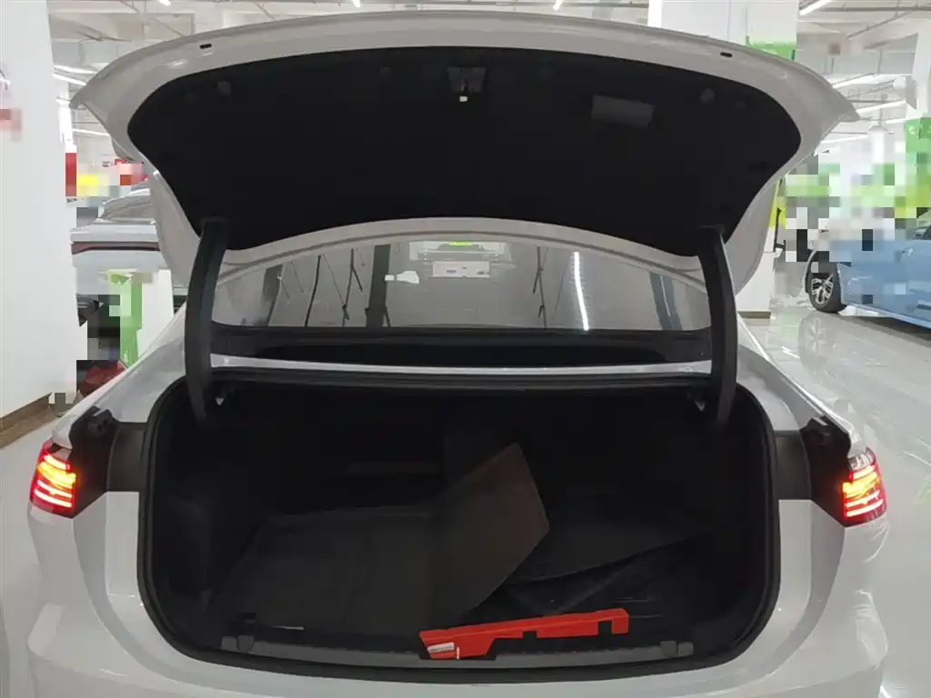 Geely Galaxy Galaxy A7 2025 EM-i фото 19