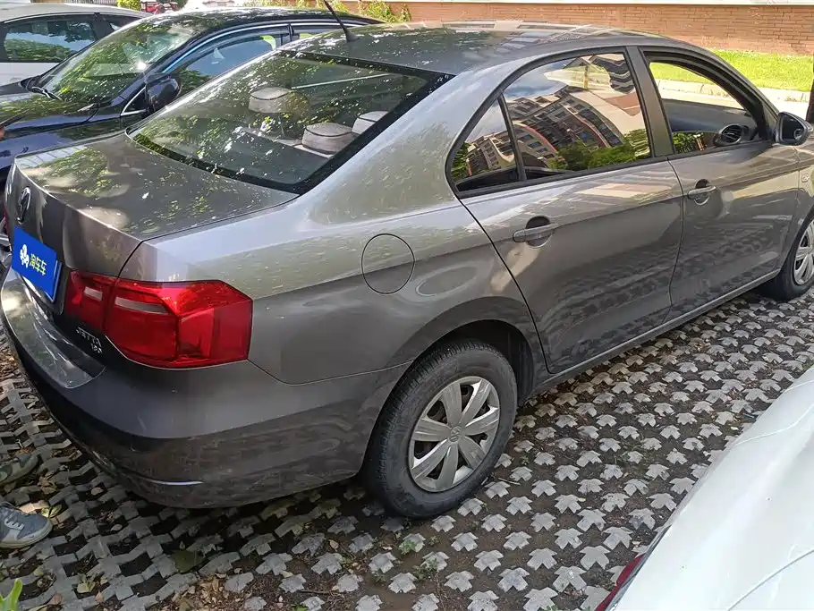 Volkswagen Jetta 2015 Value Edition 1.6L Automatic Fashion фото 3