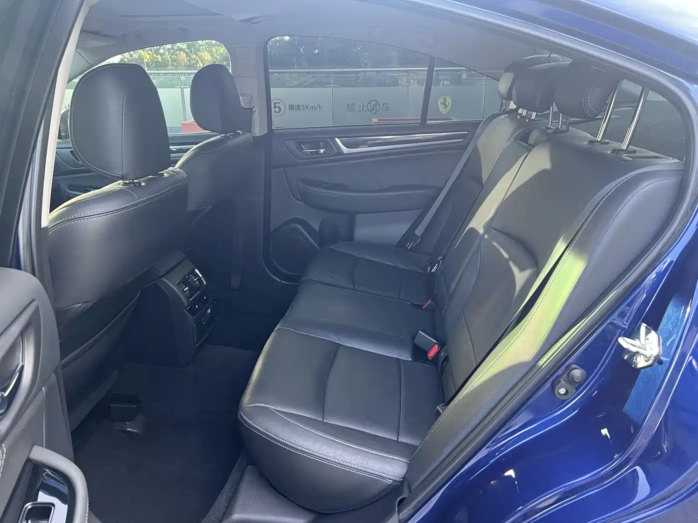 Subaru Legacy 2017 2.5i AWD Glory Edition EyeSight фото 11