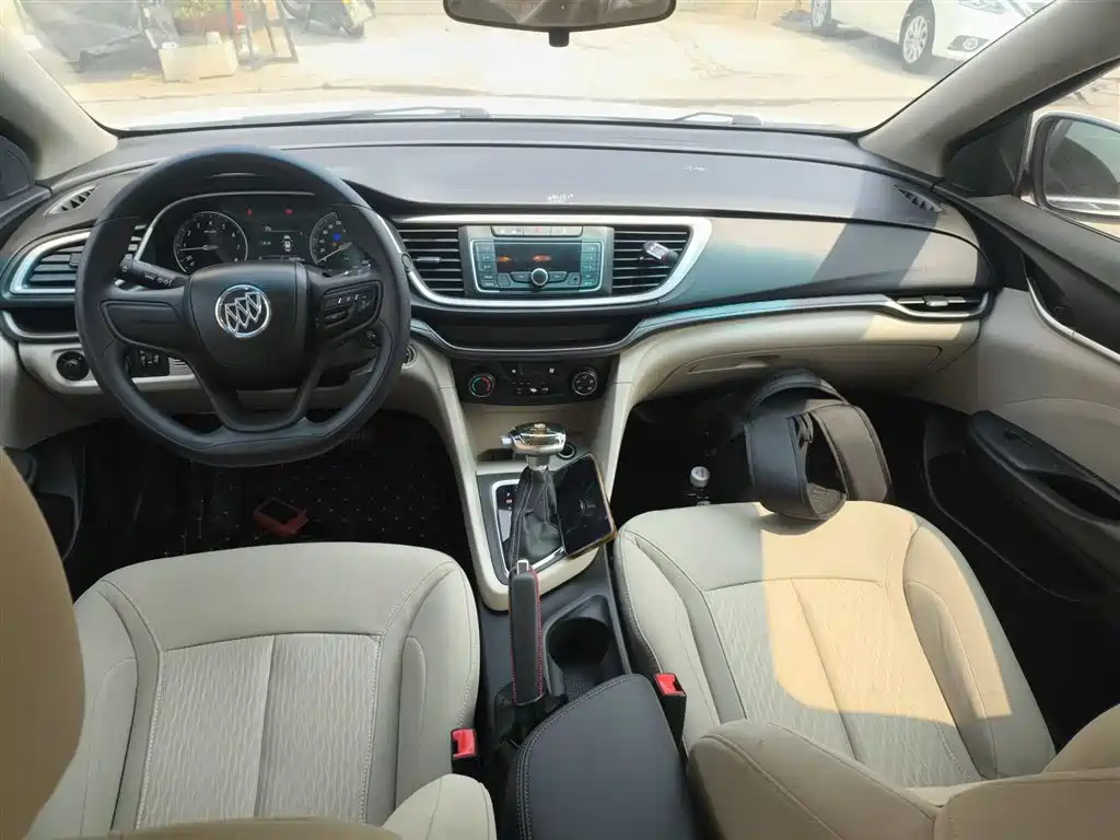 Buick Excelle 2015 15N Automatic Elite фото 6