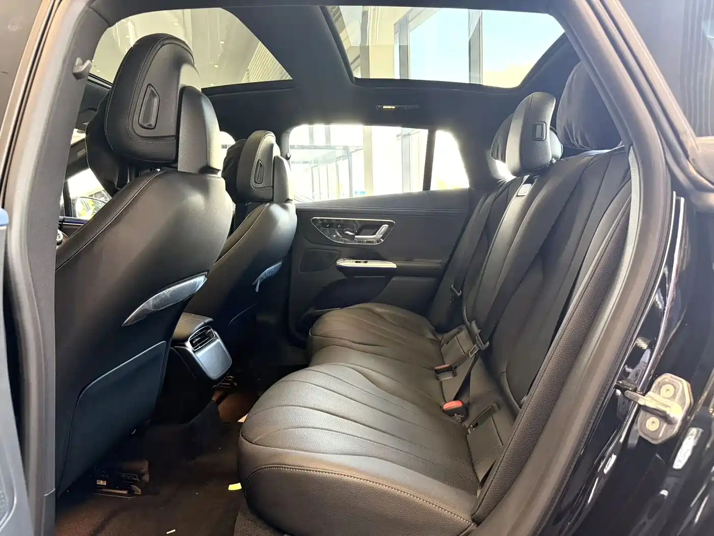 Mercedes-Benz EQE 2025 2025 500 4MATIC Pioneer