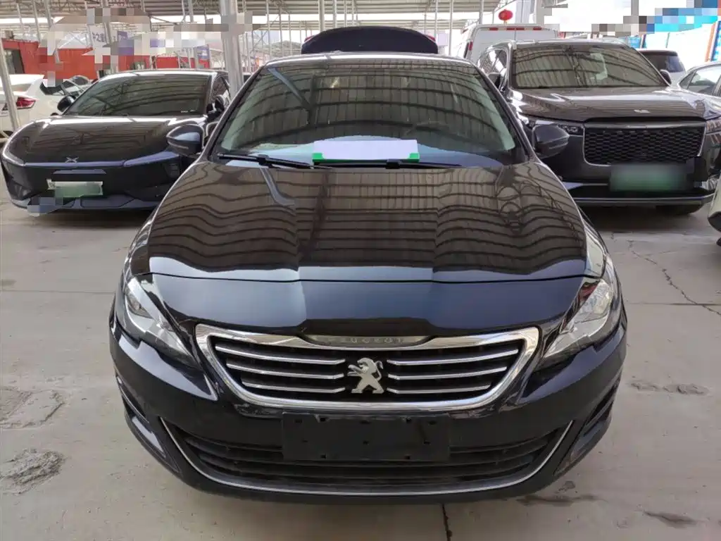 Peugeot 408 2014 1.8L Automatic Luxury Edition фото 3