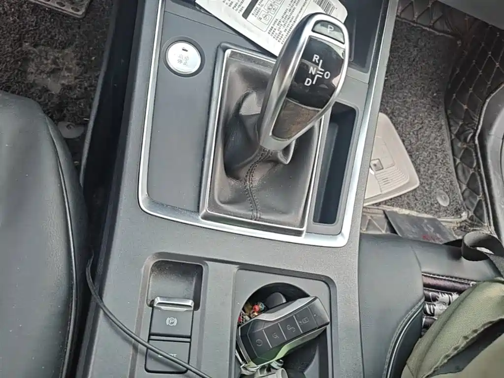 BYD Qin Pro 2018 1.5TI Automatic Smart Connected Dynamic Edition фото 14