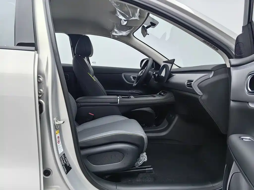 Фото 23 - Changan Qiyuan Q05