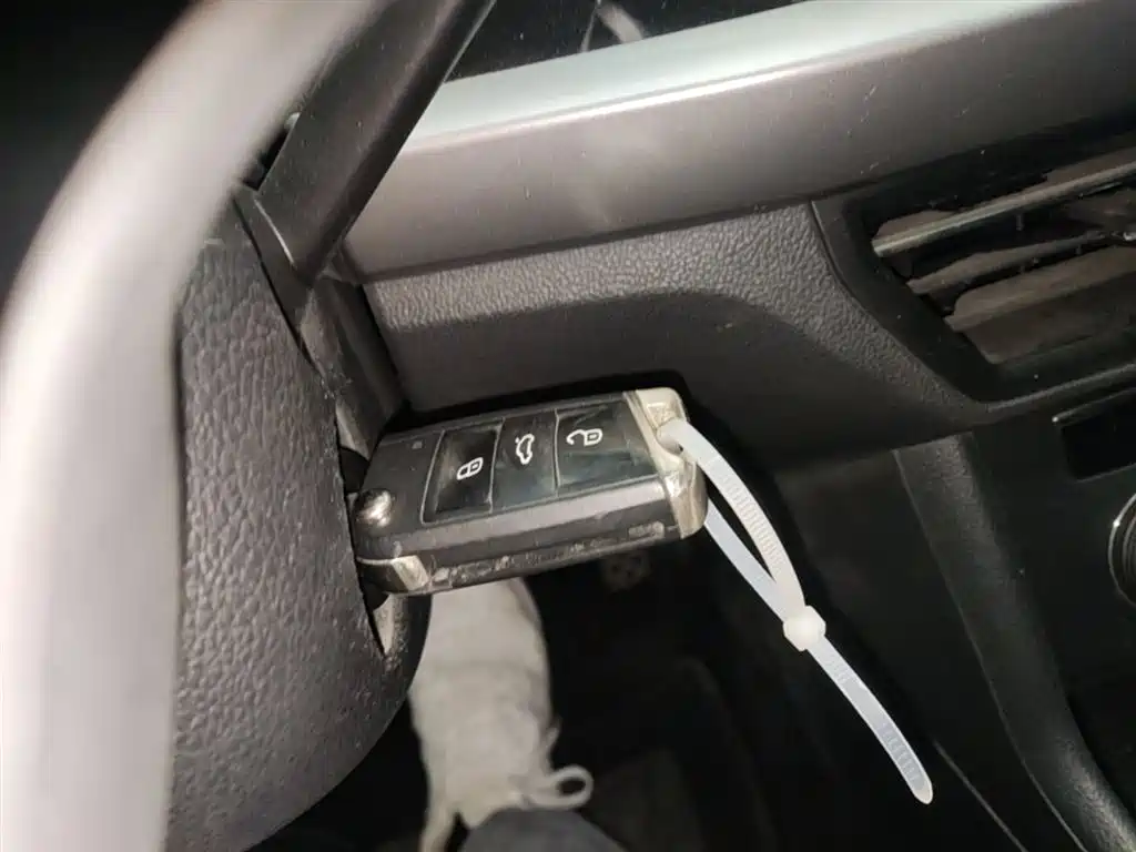 Volkswagen Lavida 2021 1.5L Auto Comfort Edition фото 9