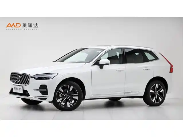 VOLVO XC60 2026