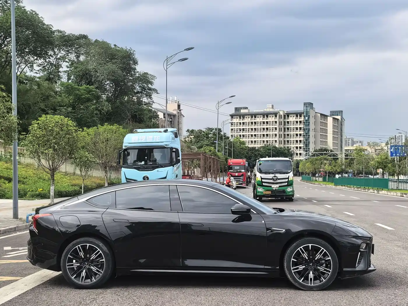 Nezha Auto Nezha S 2023 2022 Model Extended Range 1160km RWD Medium Edition