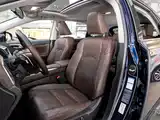 Фото 11 - Lexus RX