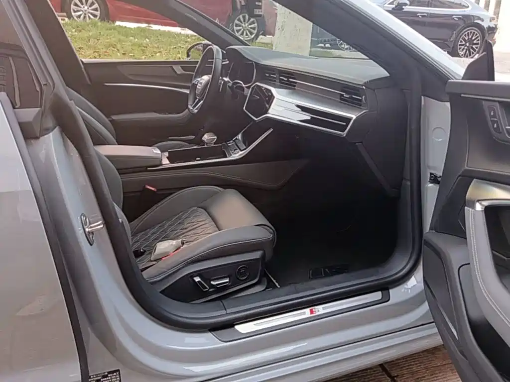 Audi A7L 2025 2024 45 TFSI quattro RS Kit Racing Edition
