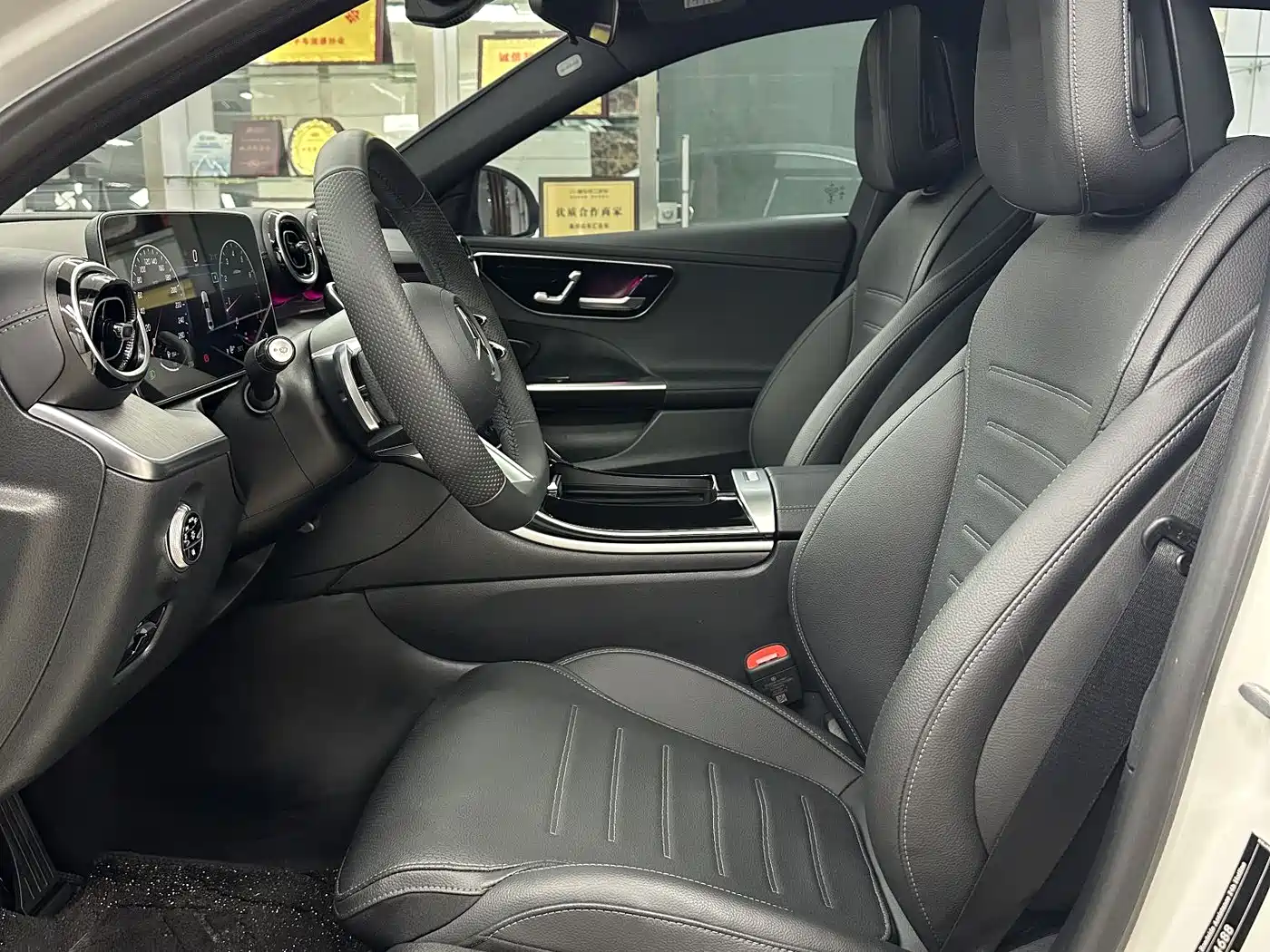 Mercedes-Benz C-Class 2023 C 200 L Sport фото 8