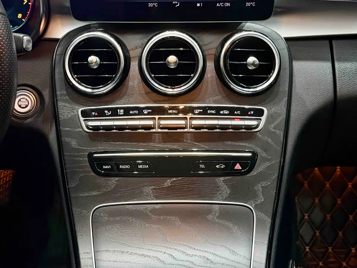 Mercedes-Benz C-Class 2020 C 260 L Sport фото 9