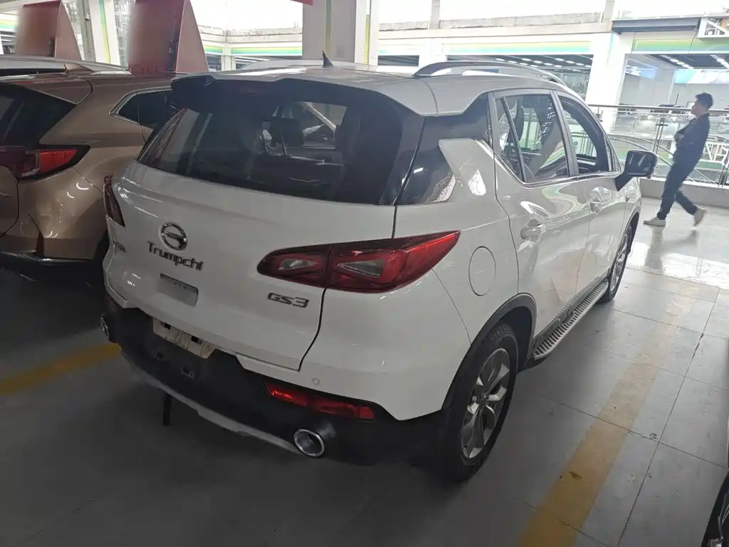 GAC Trumpchi Trumpchi GS3 2018 2017 150N Automatic Elite