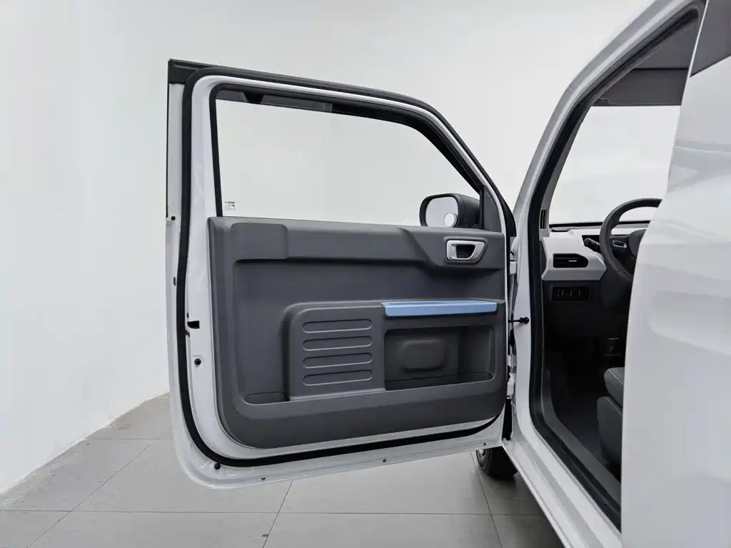 Фото 8 - Geely Galaxy Panda