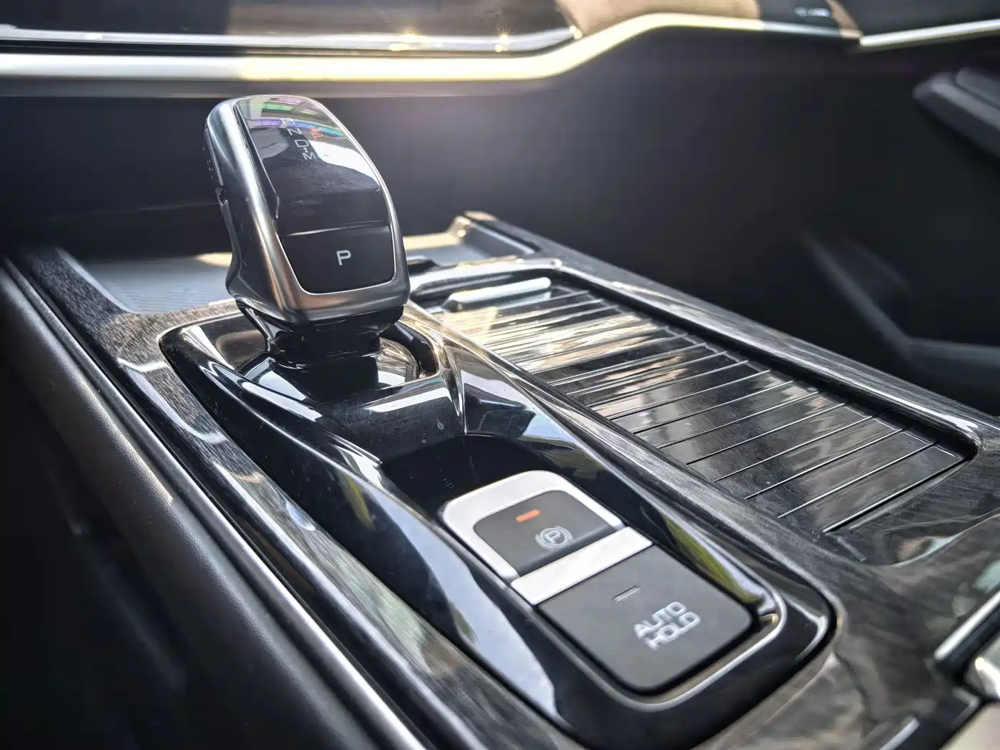 Dongfeng Aeolus Yixuan MAX 2021 2021 1.5T Trendy Dad Edition