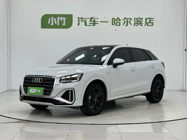 Audi Q2L 35 TFSI, Актив, Спорт