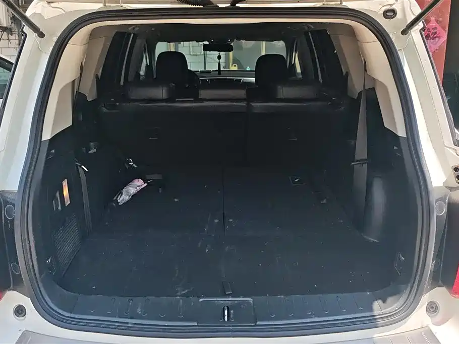 GAC Trumpchi Trumpchi GS8 2017 320T 2WD Luxury Smart Connect (7-seater) фото 4