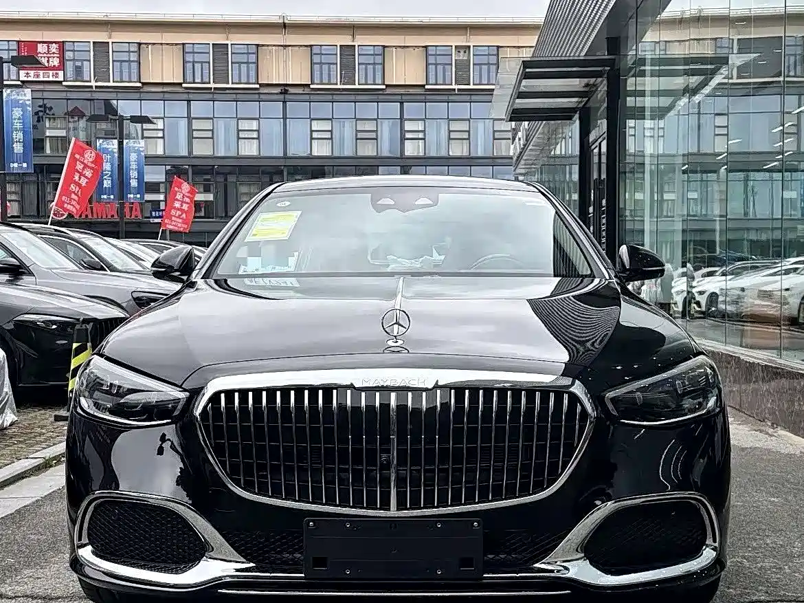 MERCEDES-BENZ MAYBACH S-CLASS