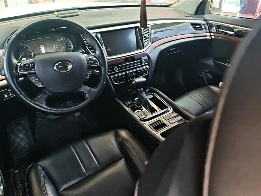 GAC Trumpchi Trumpchi GS8 2017 320T 2WD Luxury Smart Connect (7-seater) фото 12