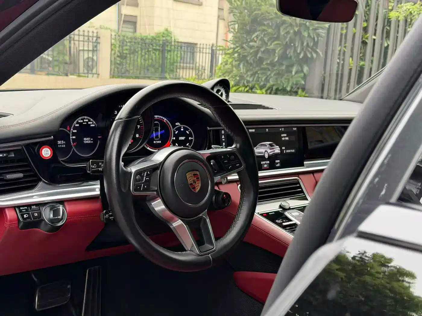Фото 8 - Porsche Panamera