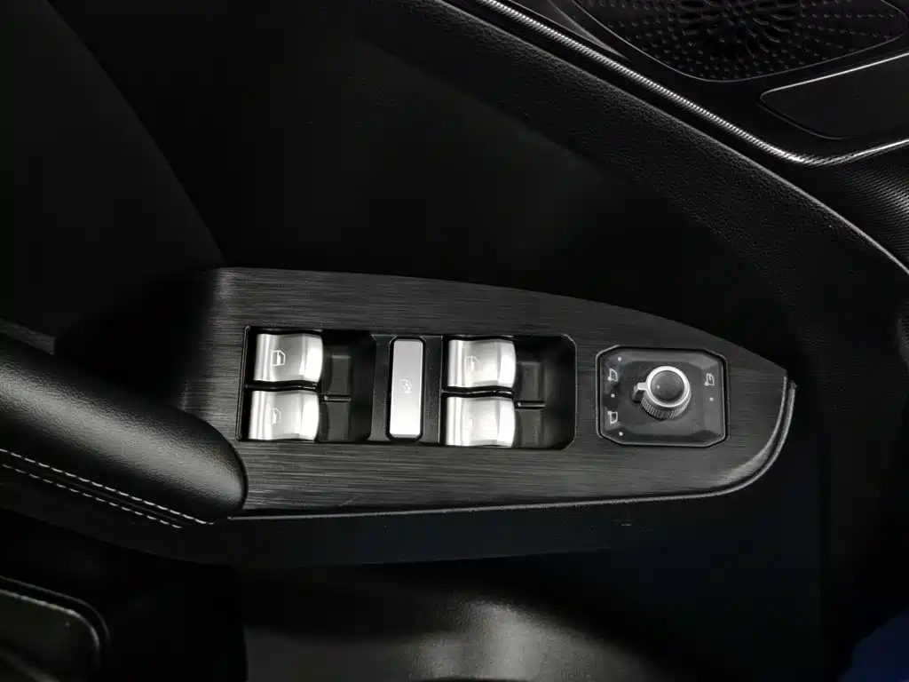 Haval First Love 2021 2021 1.5T Automatic Premium Edition