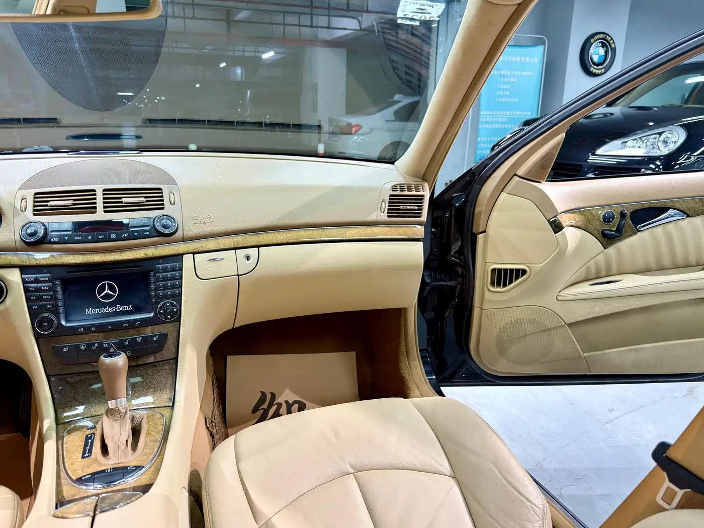Mercedes-Benz E-Class 2007 E 350 Fashion фото 15
