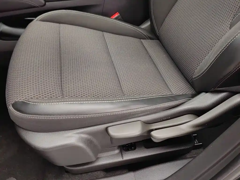 Photo 20 - Buick Envision S