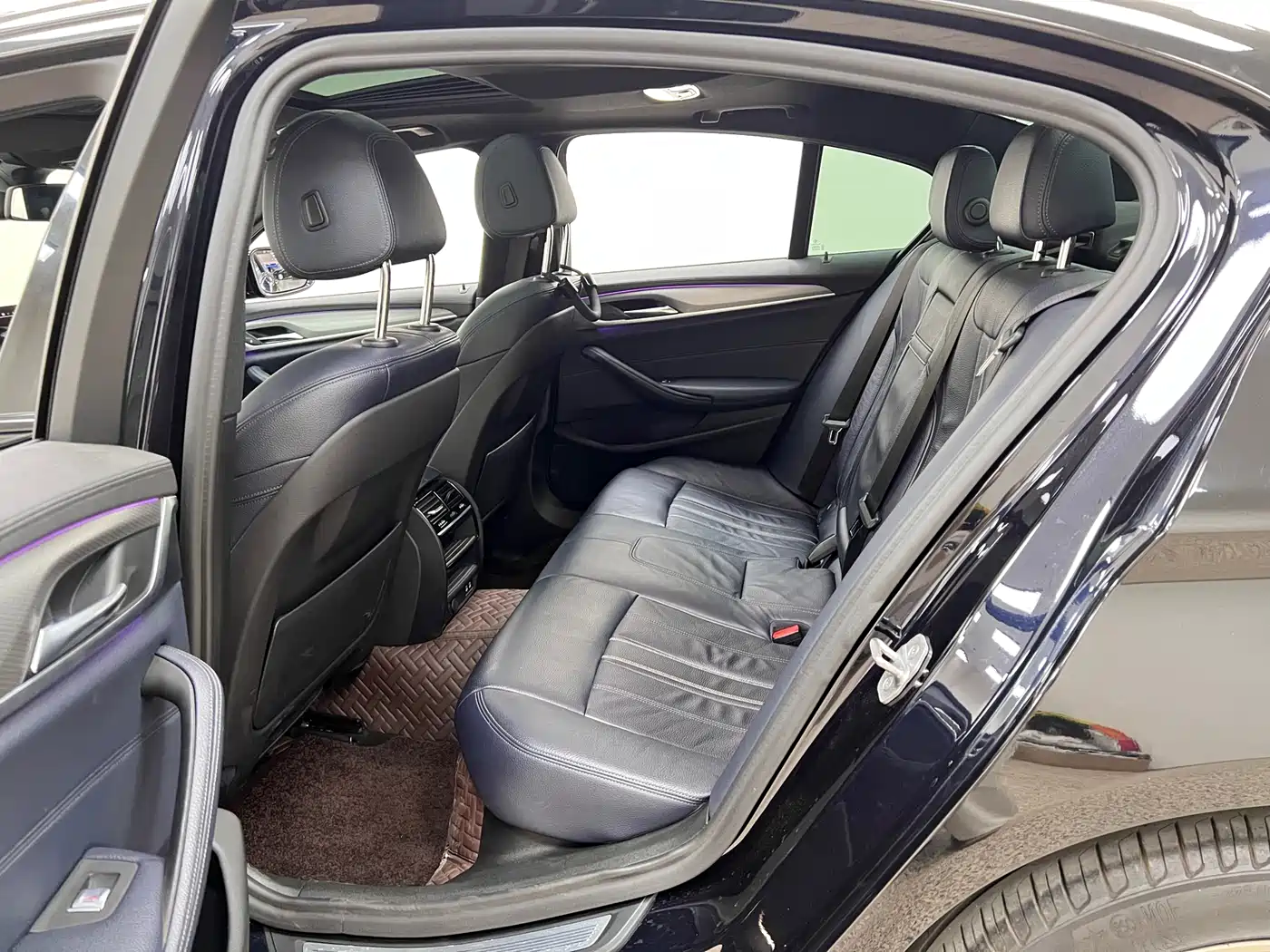 BMW 5 Series (Import) 2020 Model 525i M Sport Package фото 12