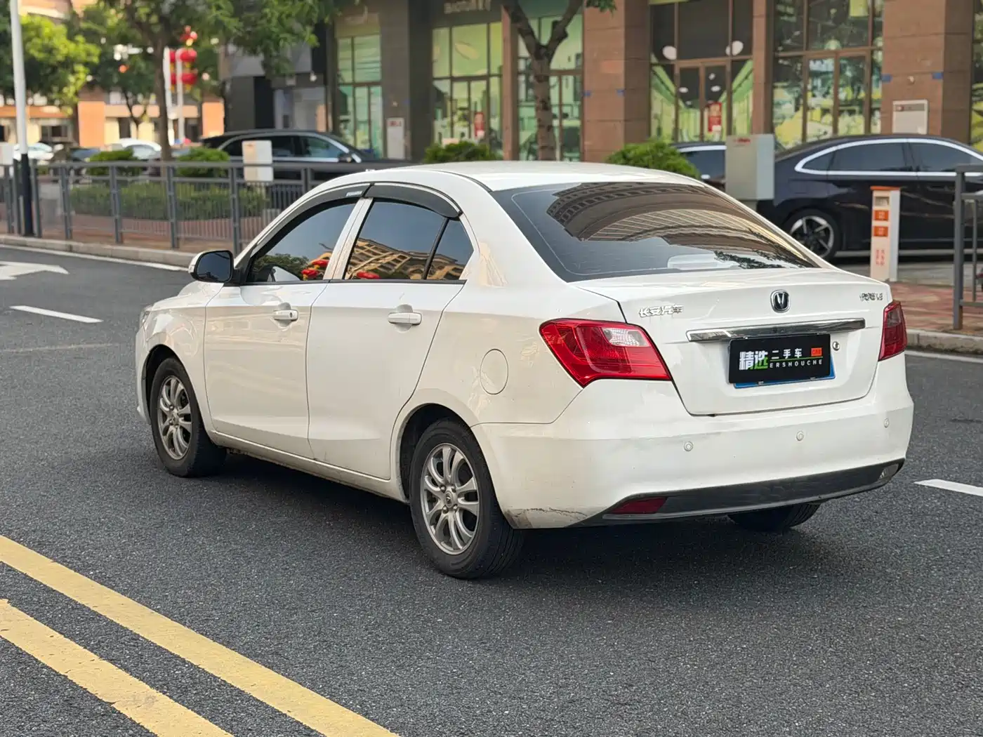 Changan Yuexiang V3 2018 2015 1.4L Manual Cozy (China V)