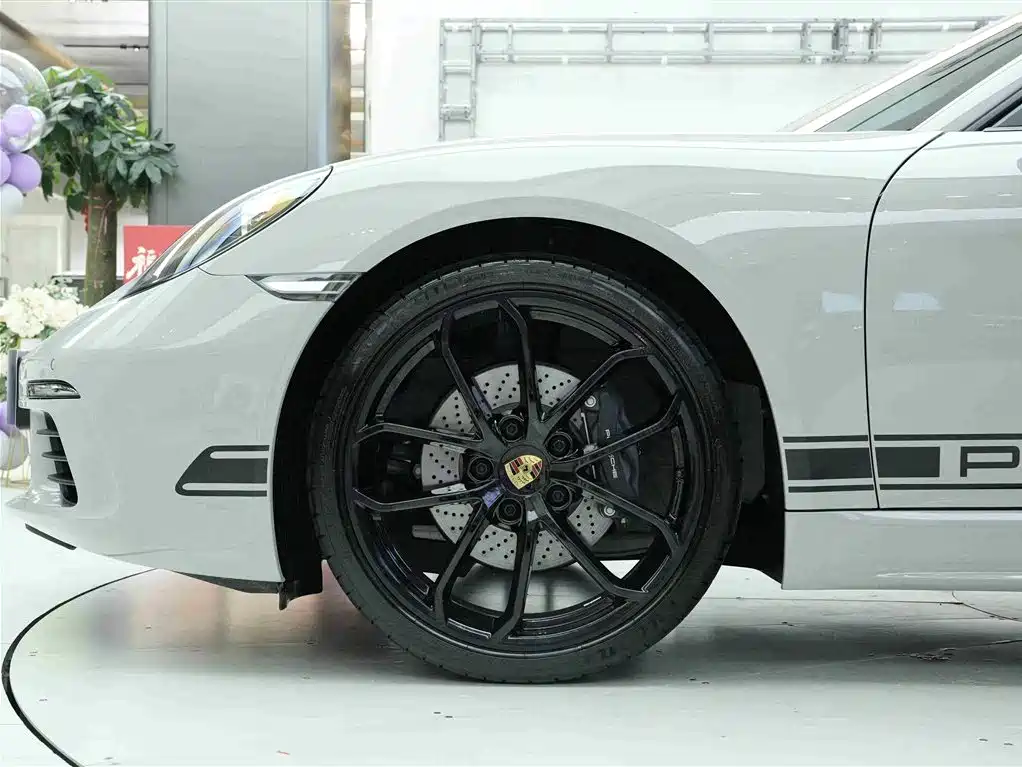 Porsche 718 2023 Boxster Style Edition 2.0T фото 21
