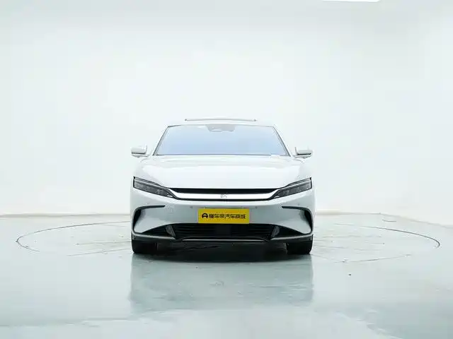 Фото 3 - BYD Han