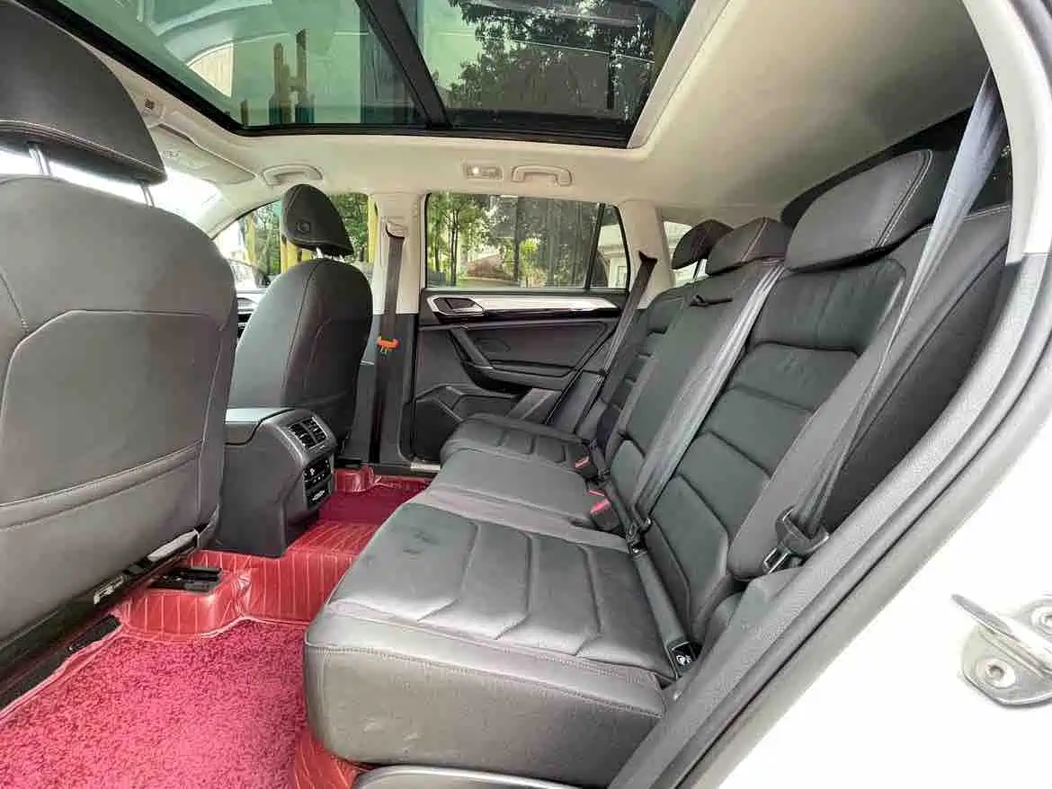 Volkswagen Tayron 2022 330TSI 2WD Luxury Smart Connect Edition фото 12