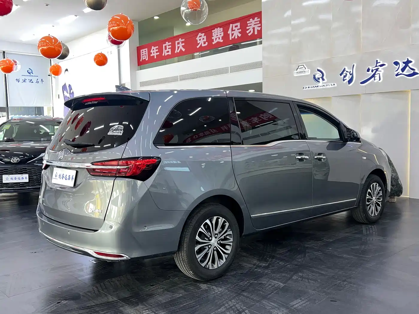 Buick GL8 2021 Land Business Class 652T Smart Premium фото 21