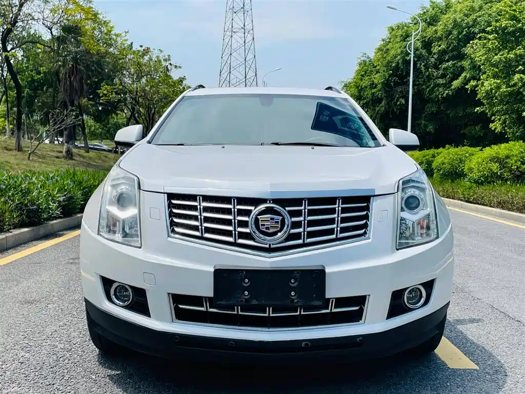 Cadillac SRX 2015 3.0L Elite фото 2