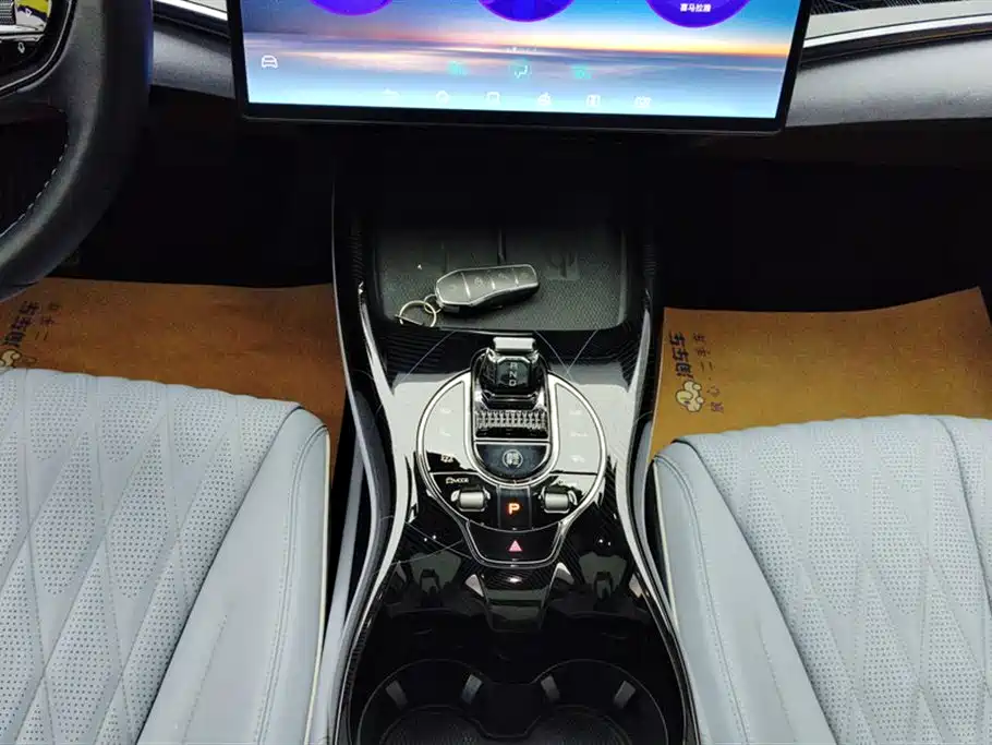 BYD Seal 2022 550km Standard Range RWD Premium фото 16