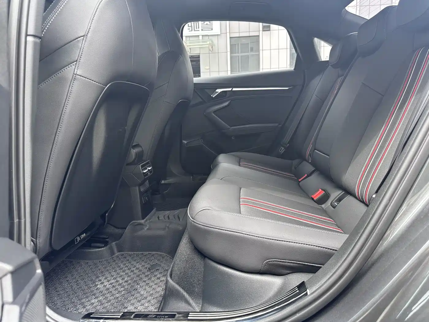 Audi A3 2022 A3L Limousine 35 TFSI Style Sport фото 7